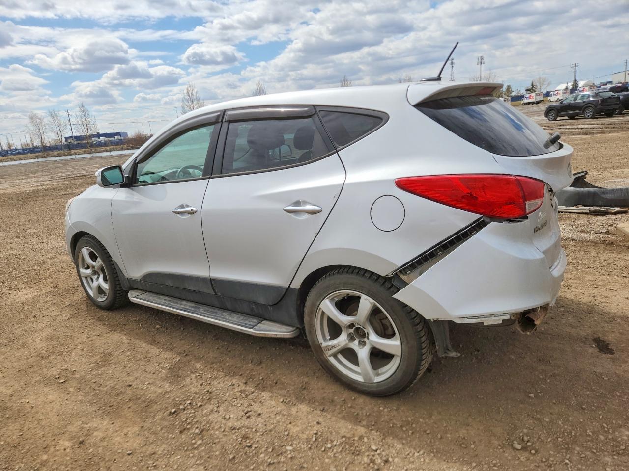 2011 HYUNDAI TUCSON