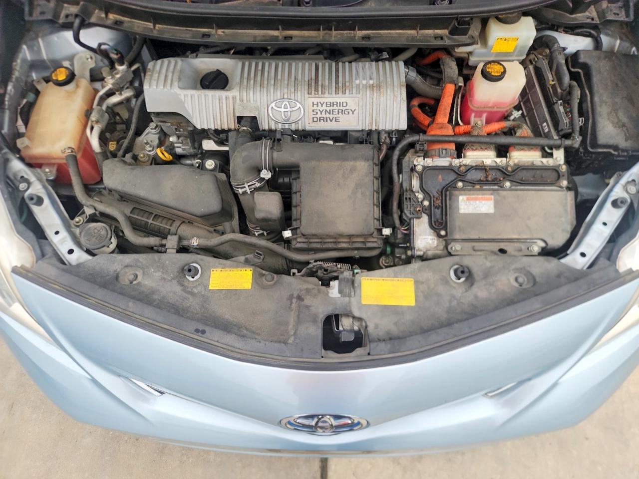 2013 TOYOTA PRIUS V TH
