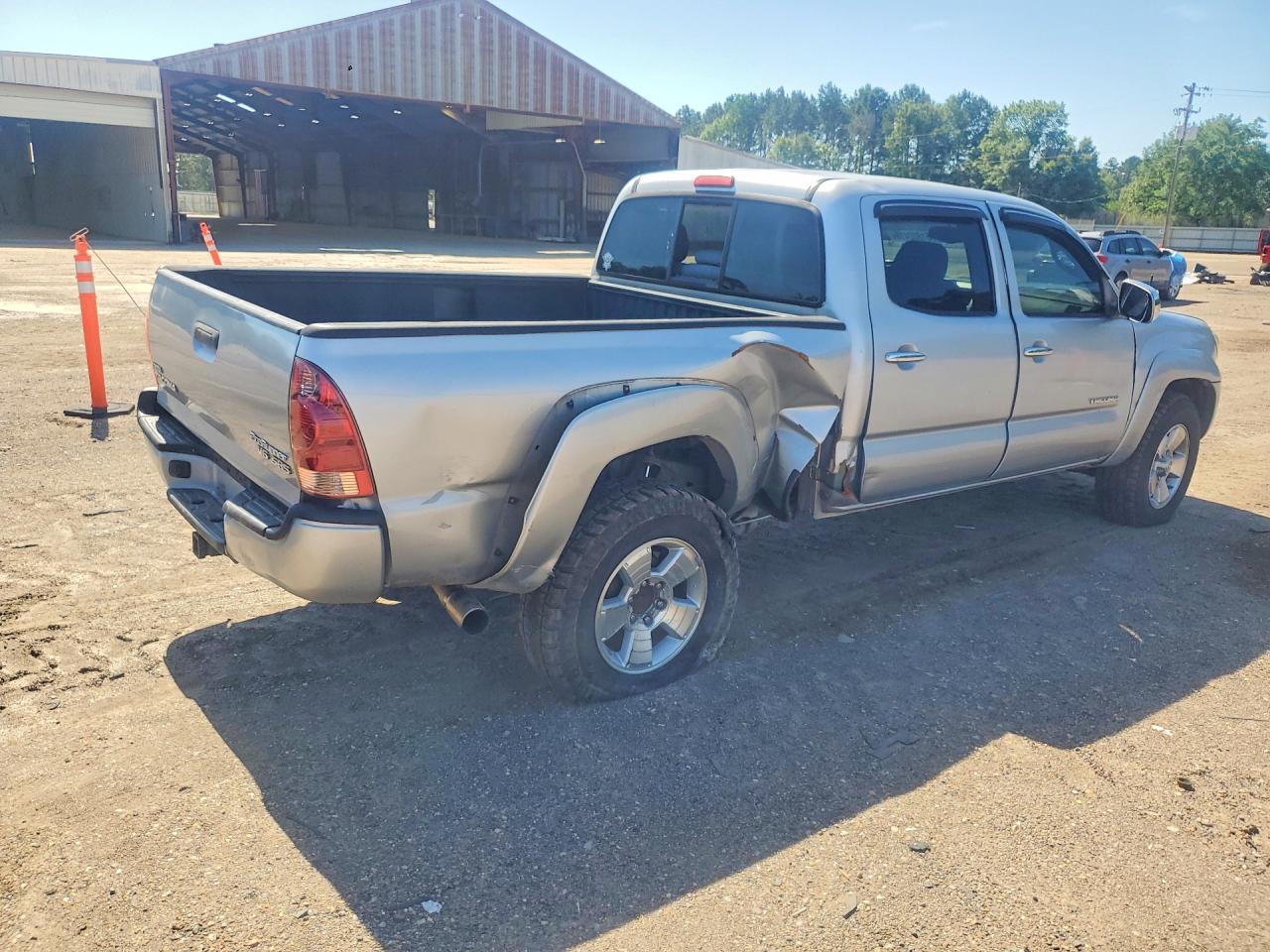 2006 TOYOTA TACOMA