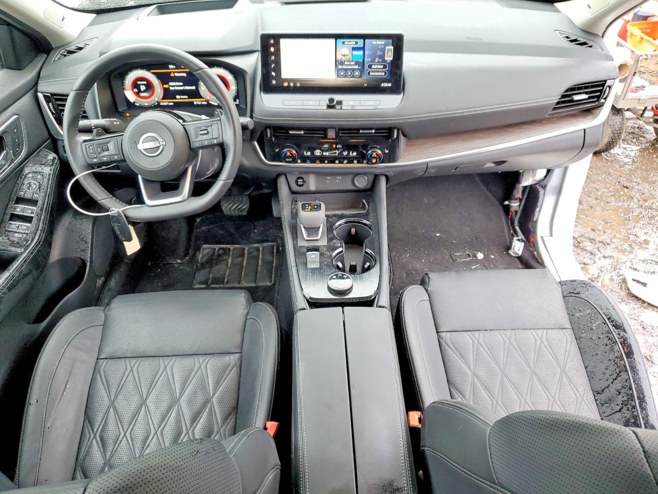 2024 NISSAN ROGUE