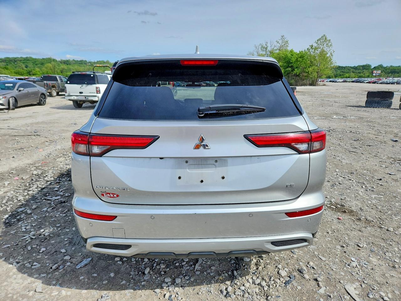 2024 MITSUBISHI OUTLANDER