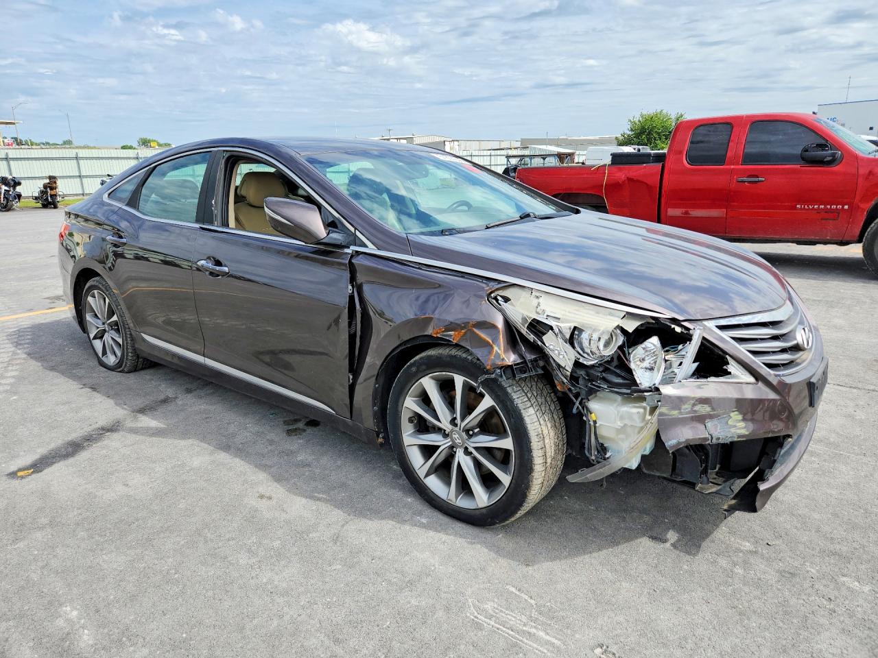 2016 HYUNDAI AZERA