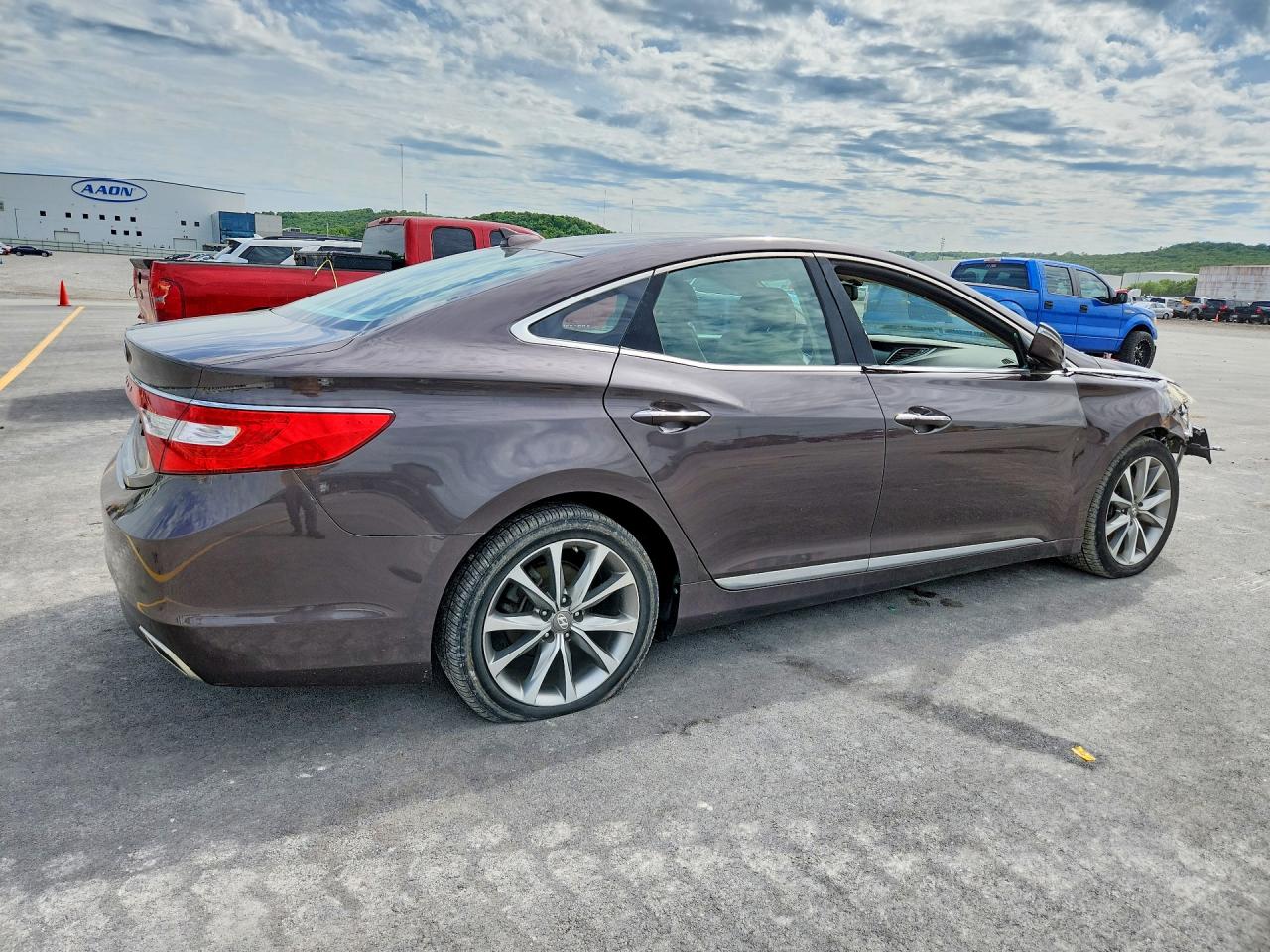 2016 HYUNDAI AZERA