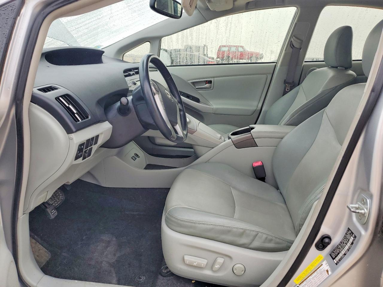 2012 TOYOTA PRIUS