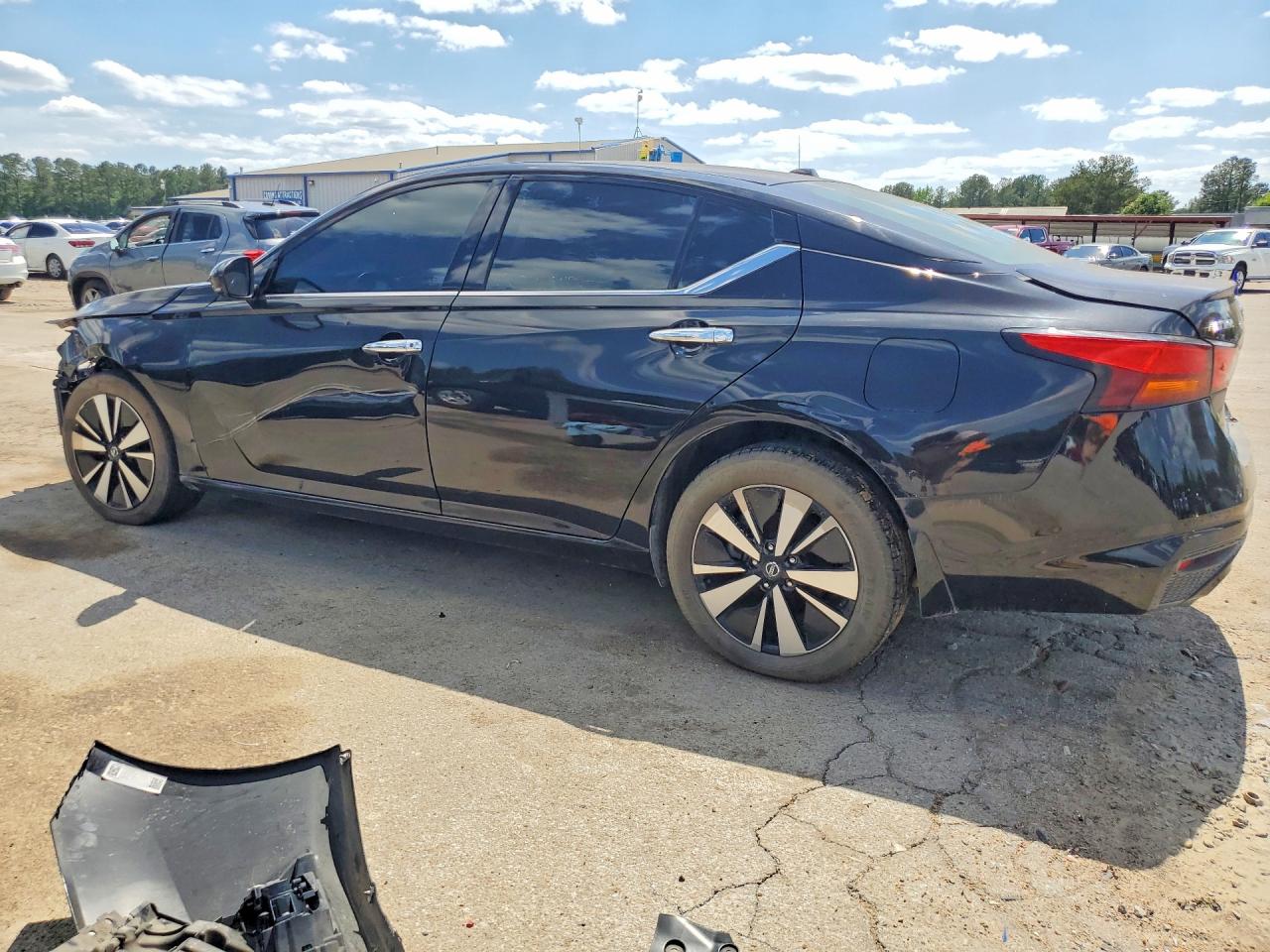 2019 NISSAN ALTIMA