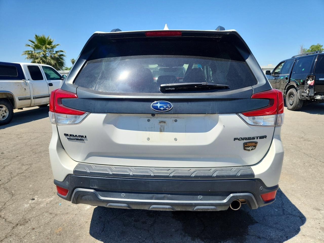 2022 SUBARU FORESTER