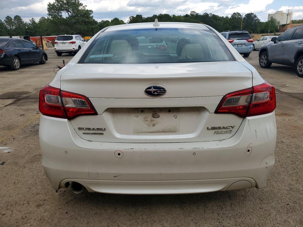 2017 SUBARU LEGACY