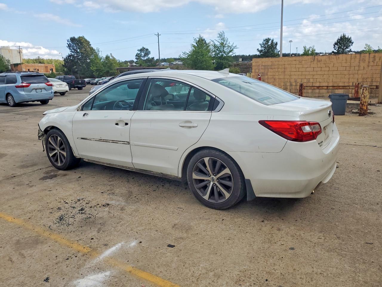 2017 SUBARU LEGACY