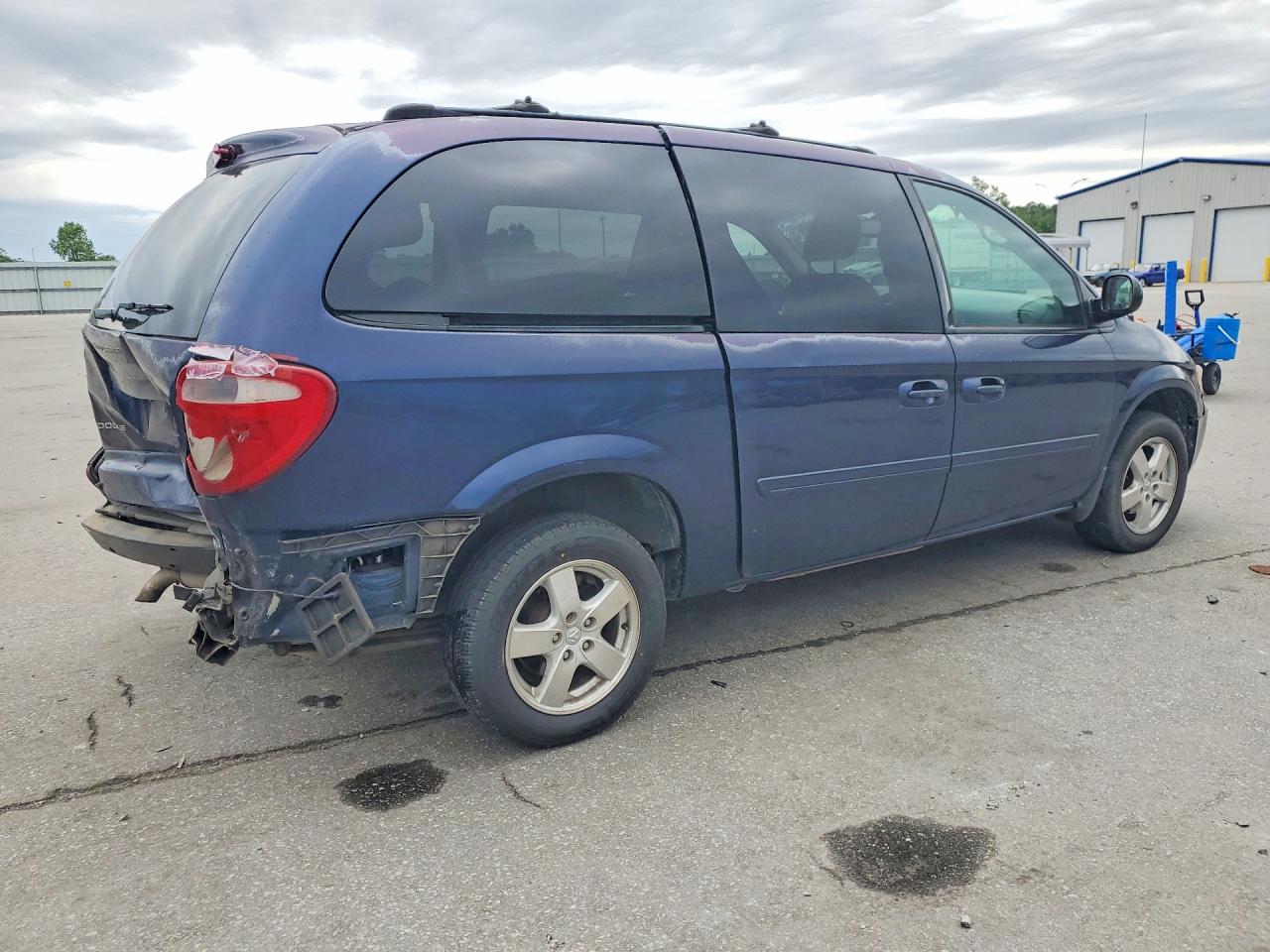 2005 DODGE CARAVAN