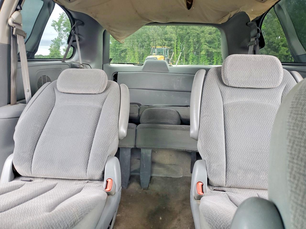 2005 DODGE CARAVAN