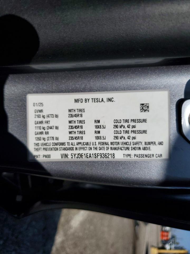 2025 TESLA MODEL 3