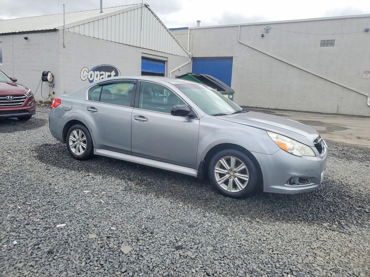 2011 SUBARU LEGACY