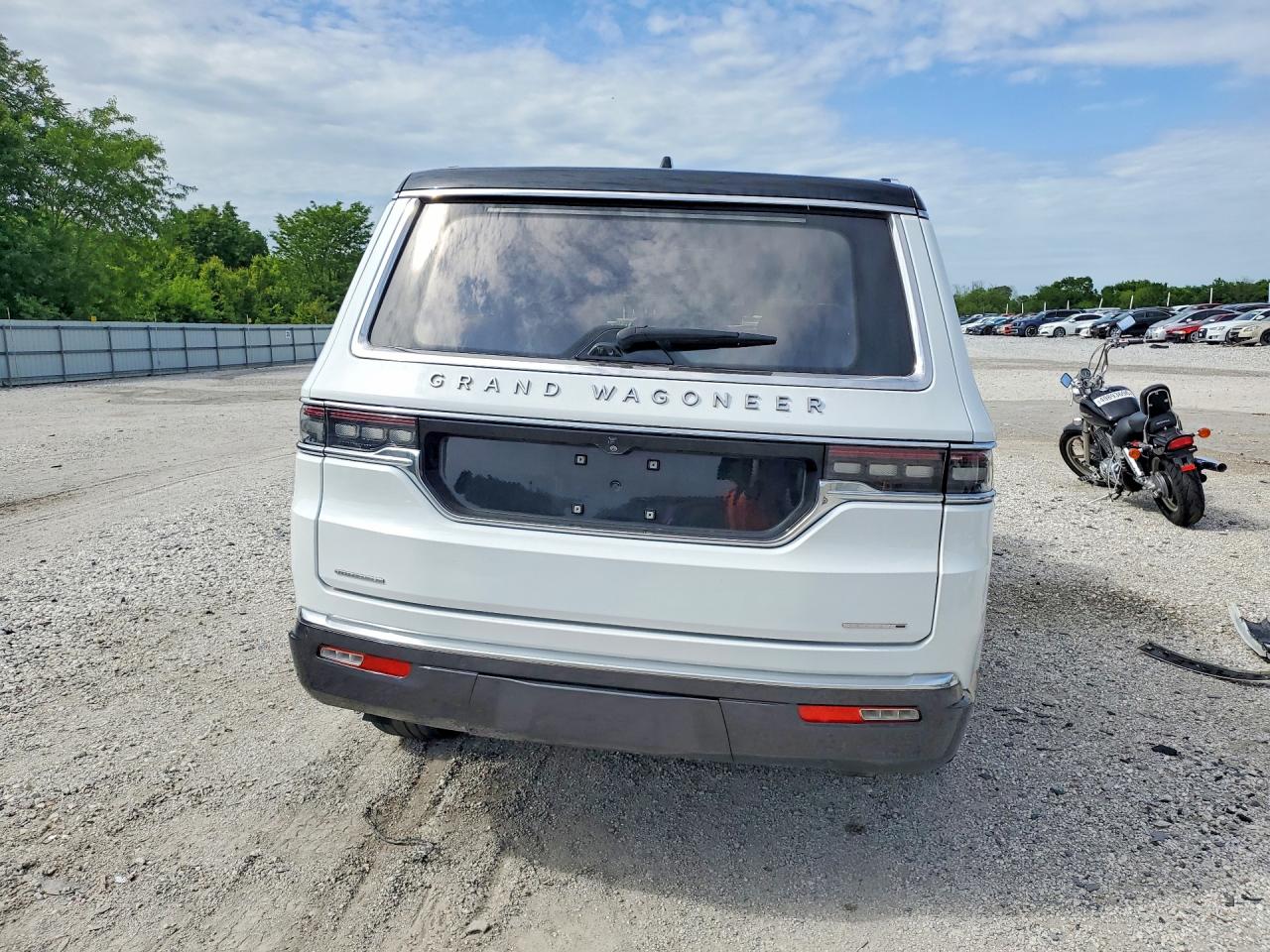 2022 JEEP GRAND WAGO