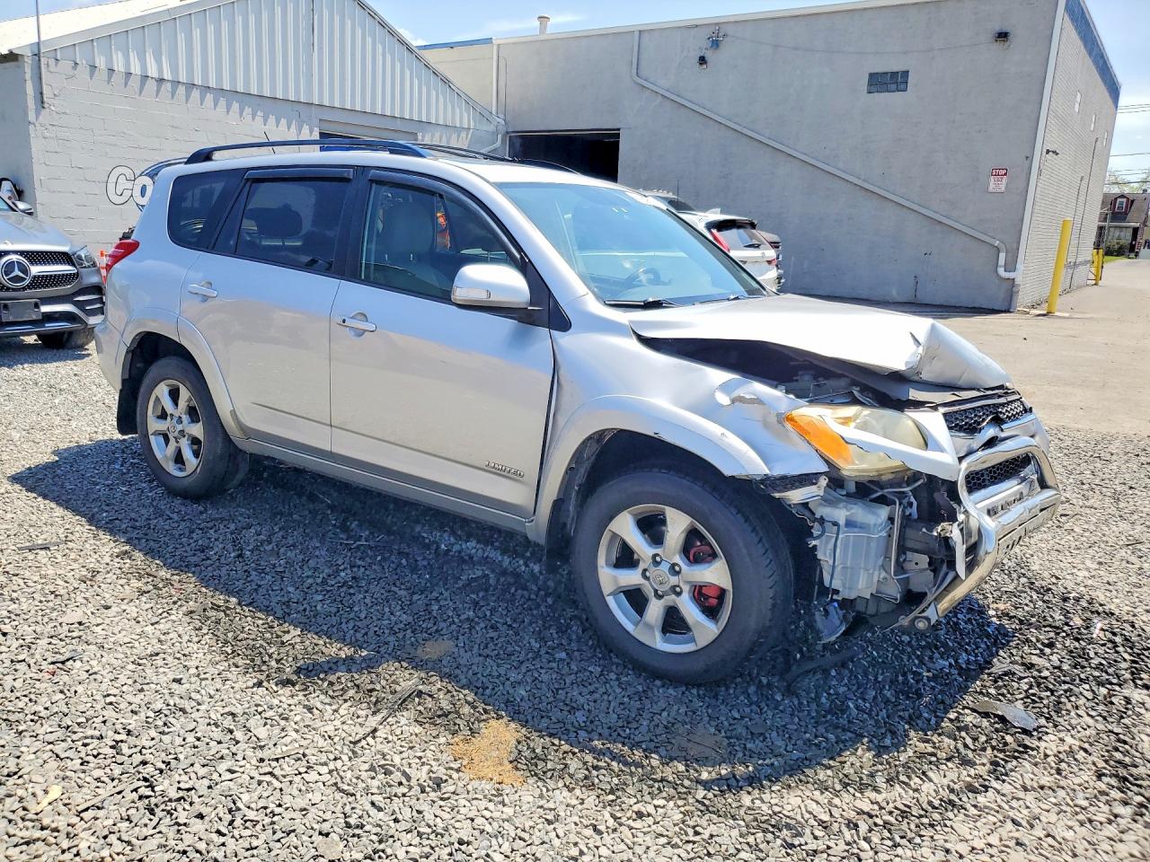 2010 TOYOTA RAV4
