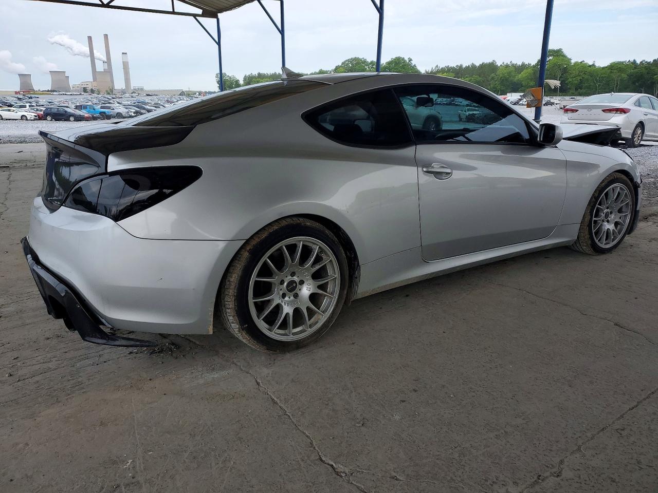 2011 HYUNDAI GENESIS