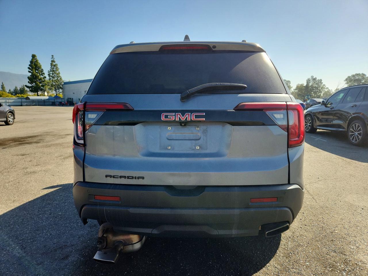 2022 GMC ACADIA