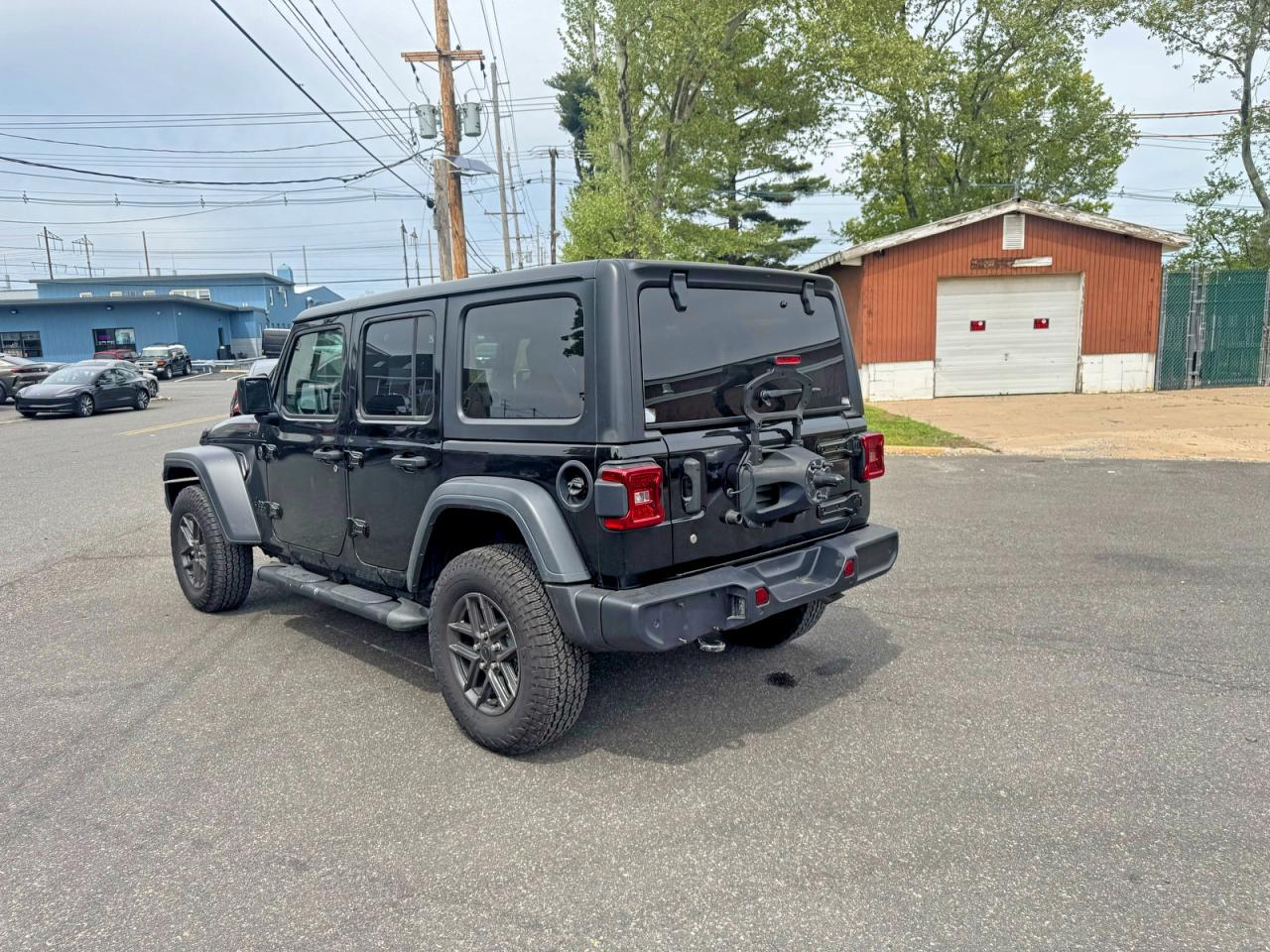 2025 JEEP WRANGLER