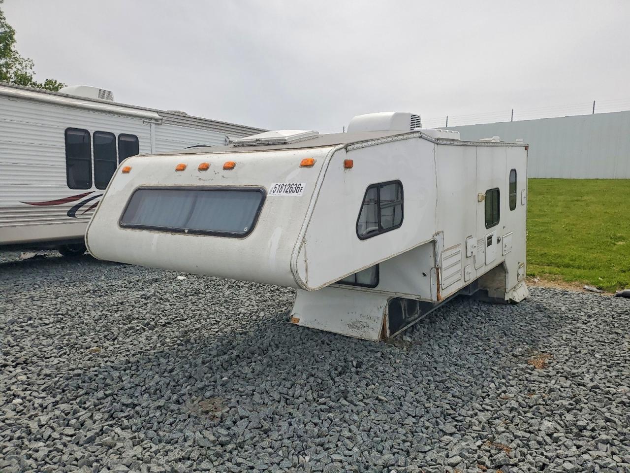 1999 FLEETWOOD CARIBOU EL