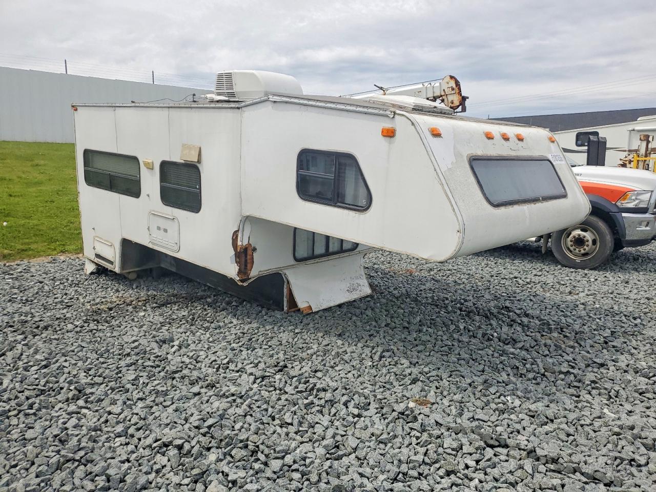 1999 FLEETWOOD CARIBOU EL