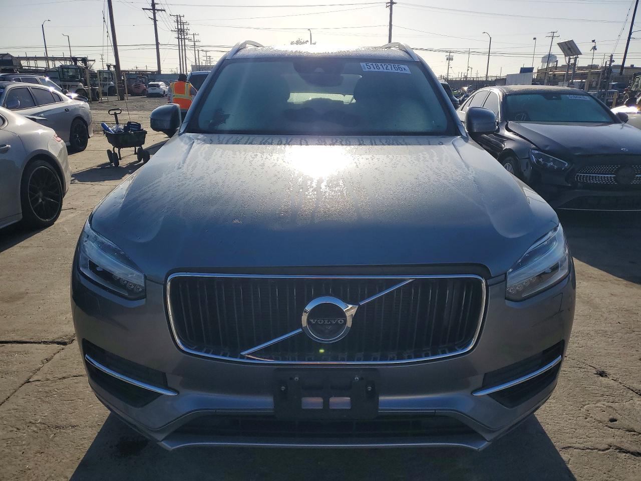 2018 VOLVO XC90