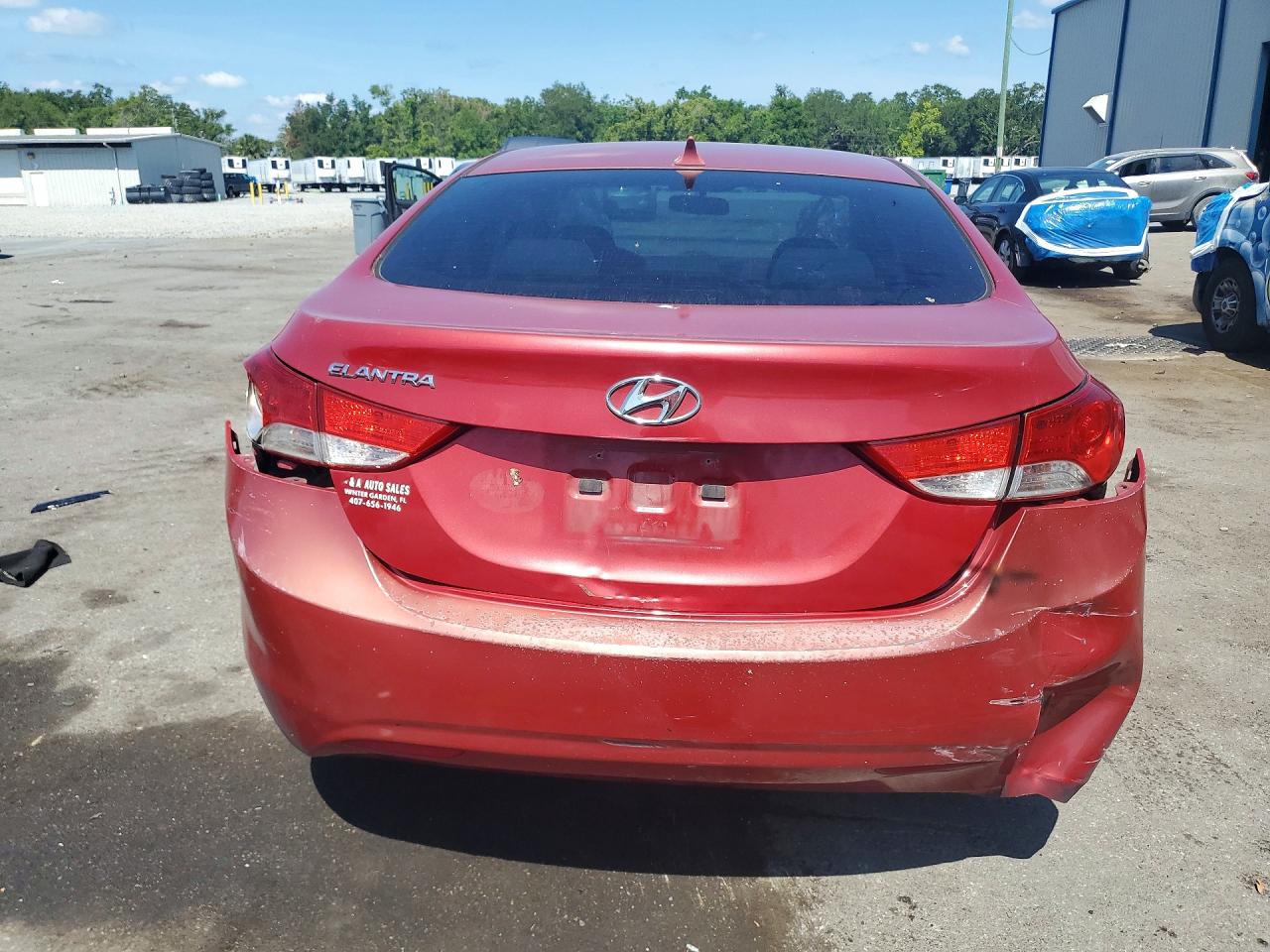 2013 HYUNDAI ELANTRA