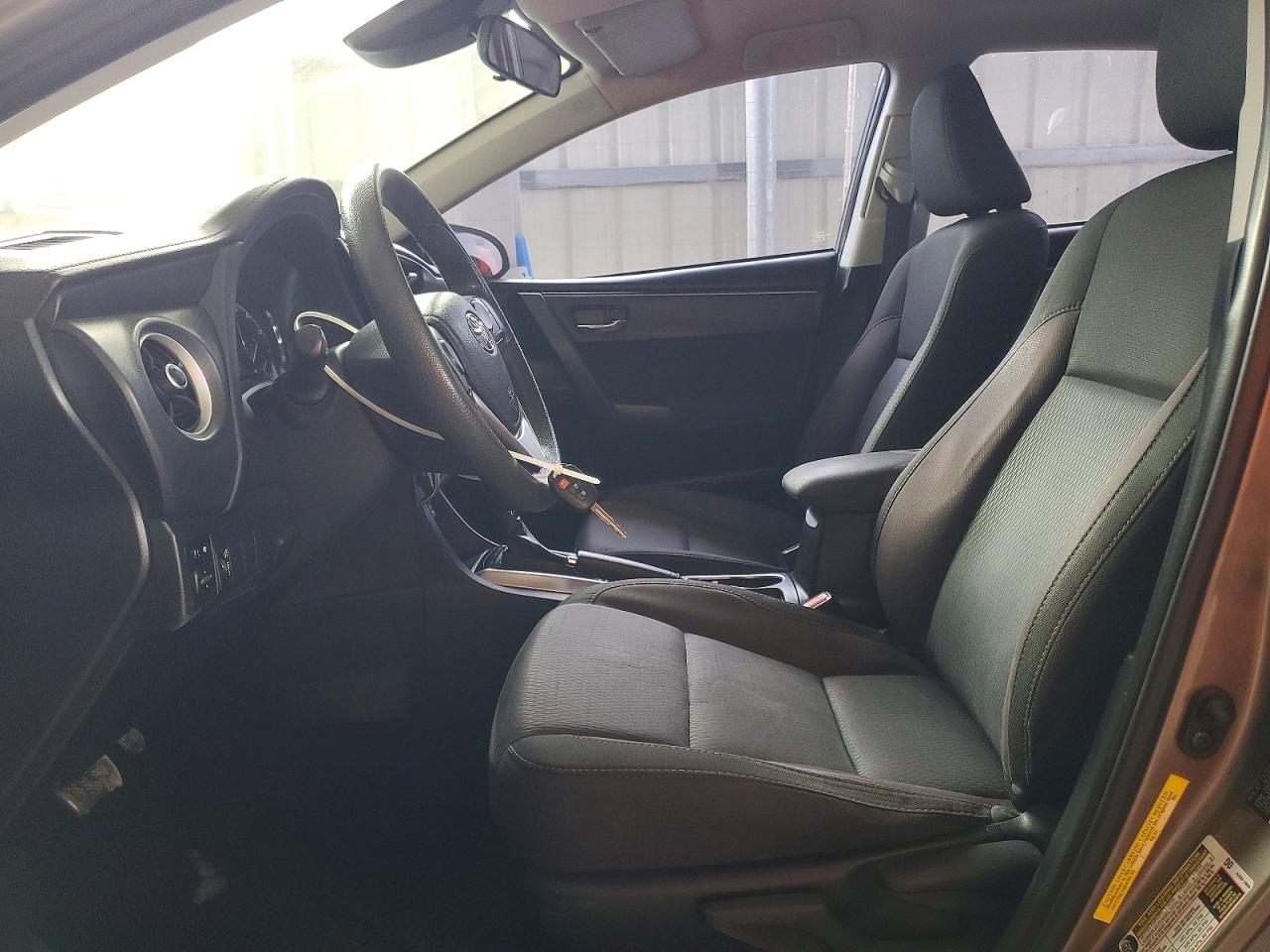 2017 TOYOTA COROLLA