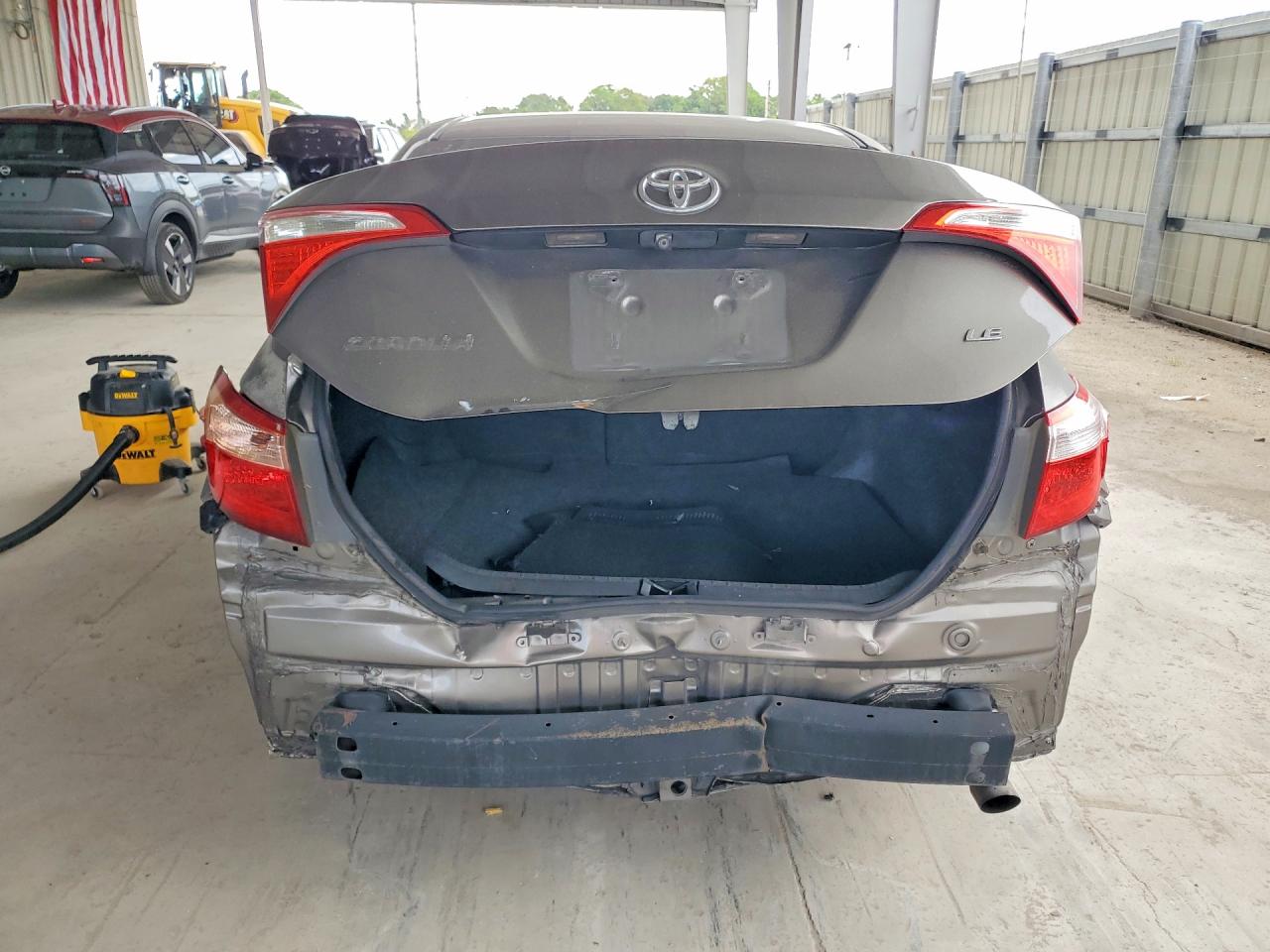 2017 TOYOTA COROLLA