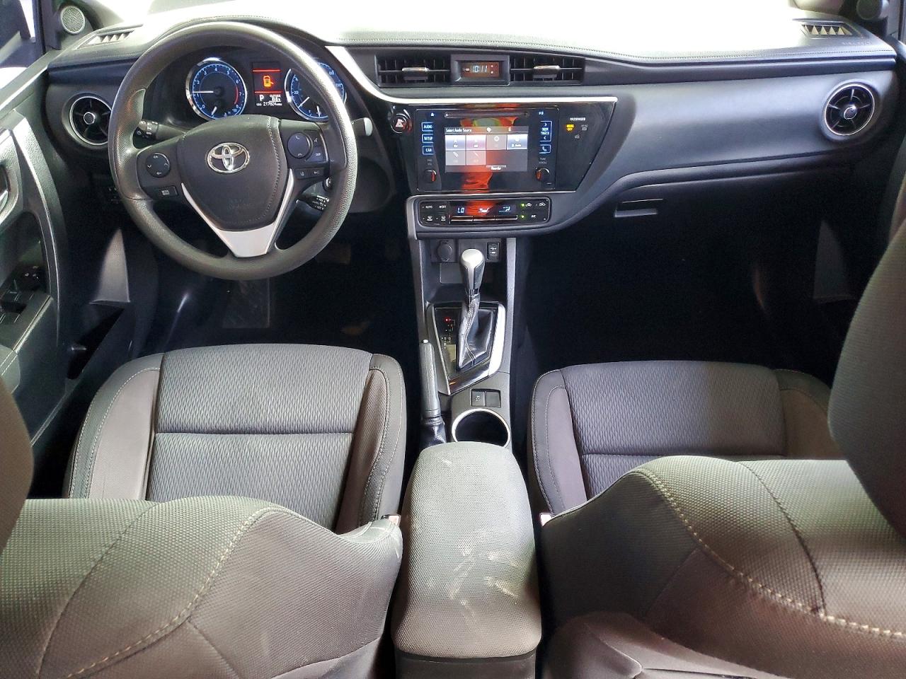 2017 TOYOTA COROLLA