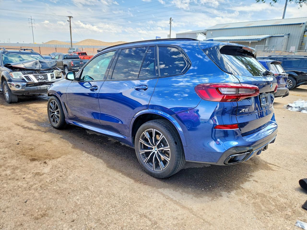 2022 BMW X5