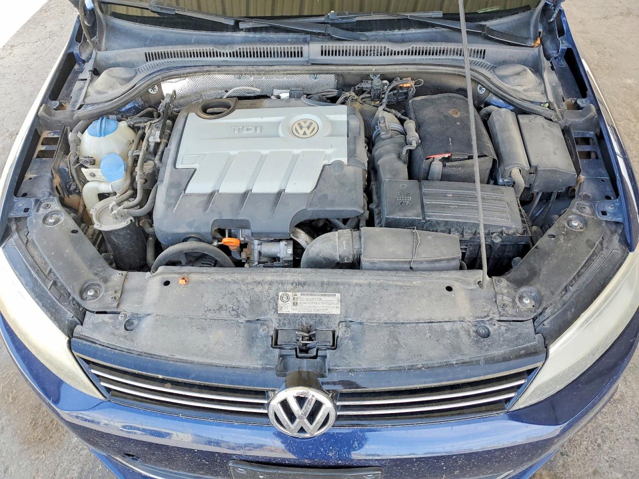 2013 VOLKSWAGEN JETTA