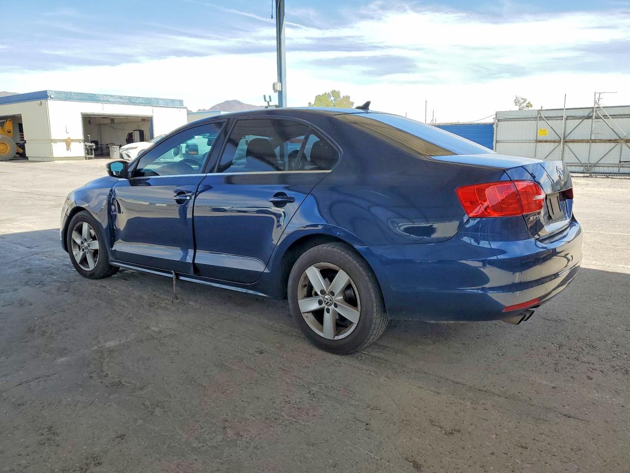 2013 VOLKSWAGEN JETTA