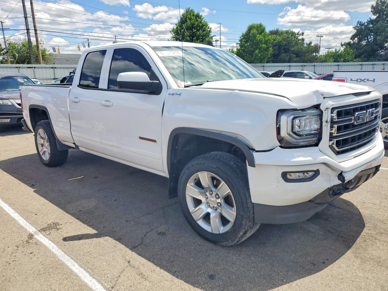 2018 GMC SIERRA