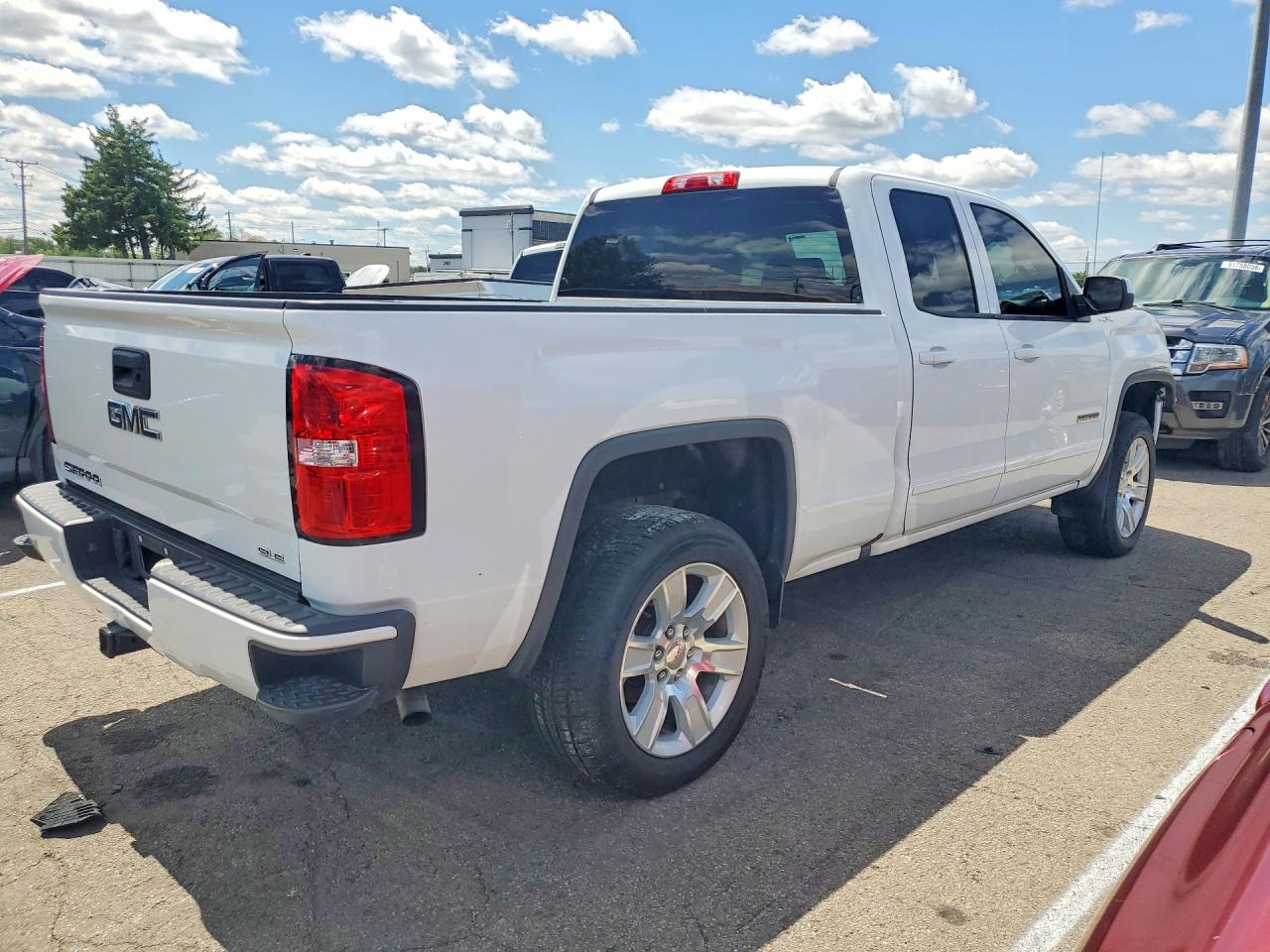 2018 GMC SIERRA