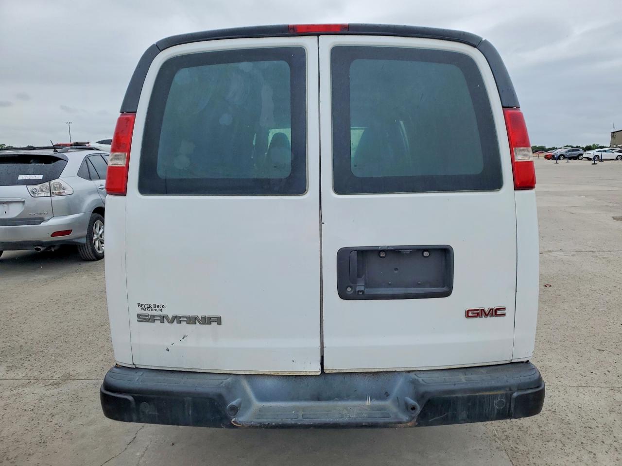 2020 GMC SAVANA