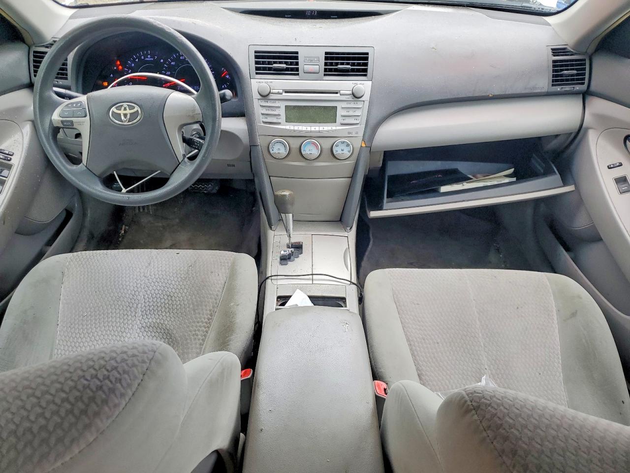 2010 TOYOTA CAMRY
