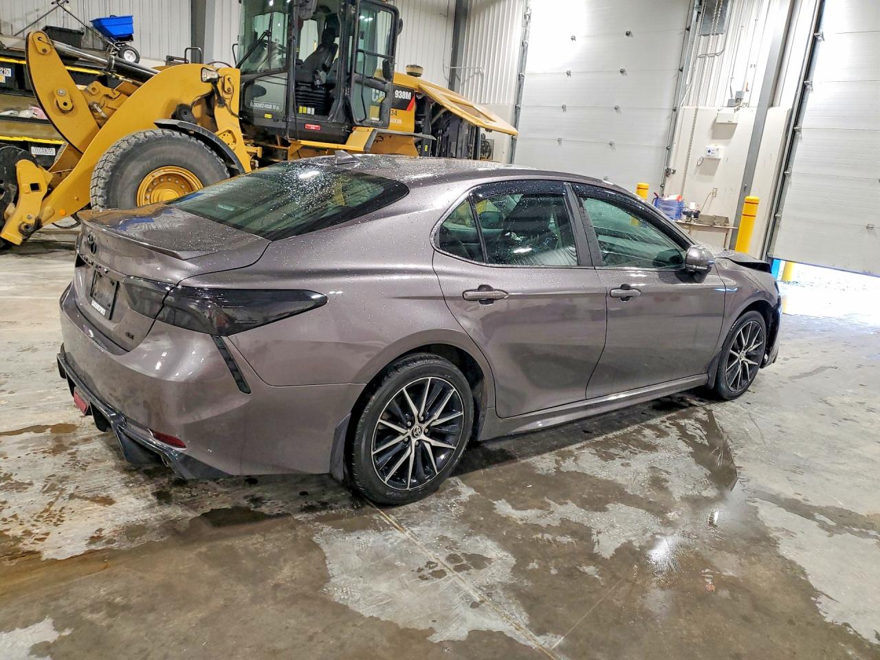 2021 TOYOTA CAMRY