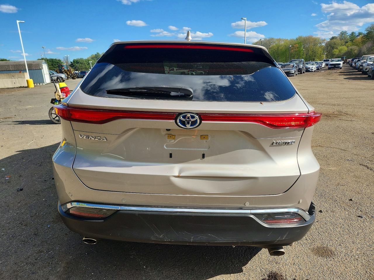 2024 TOYOTA VENZA