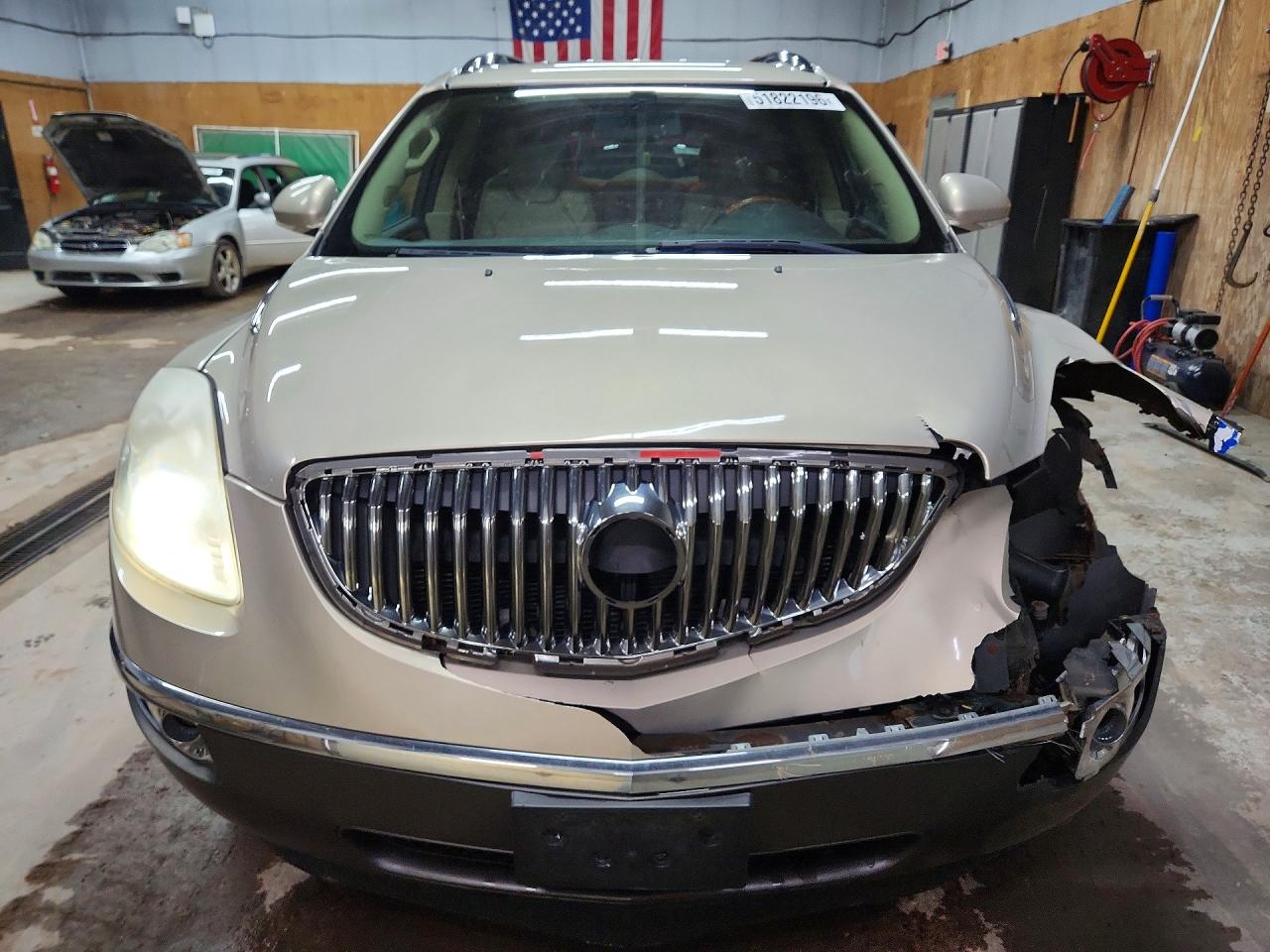 2011 BUICK ENCLAVE