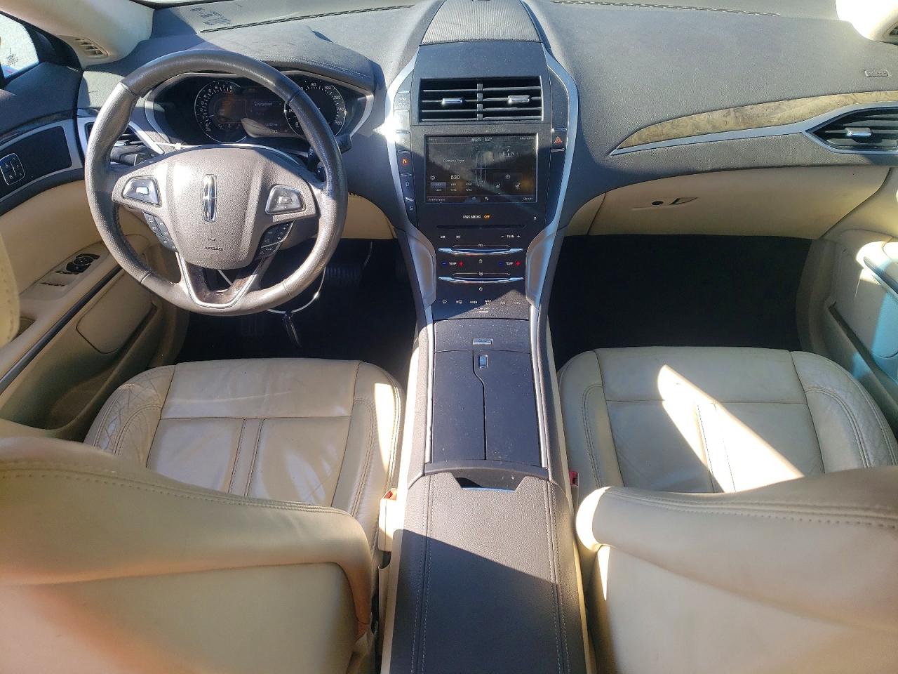 2014 LINCOLN TOWNHOUSE MKZ