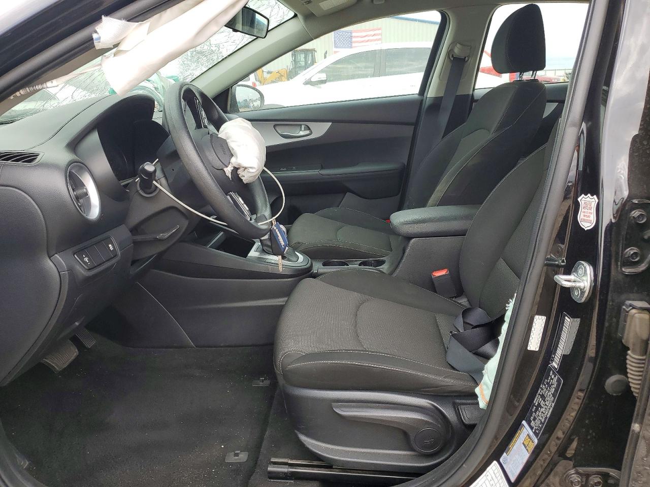 2023 KIA FORTE