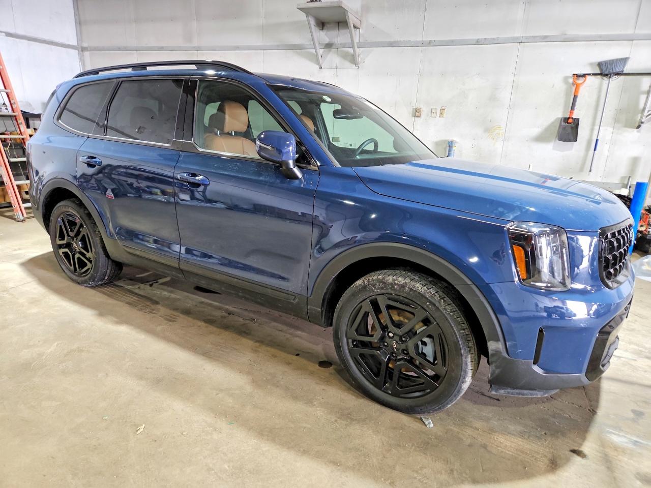 2024 KIA TELLURIDE