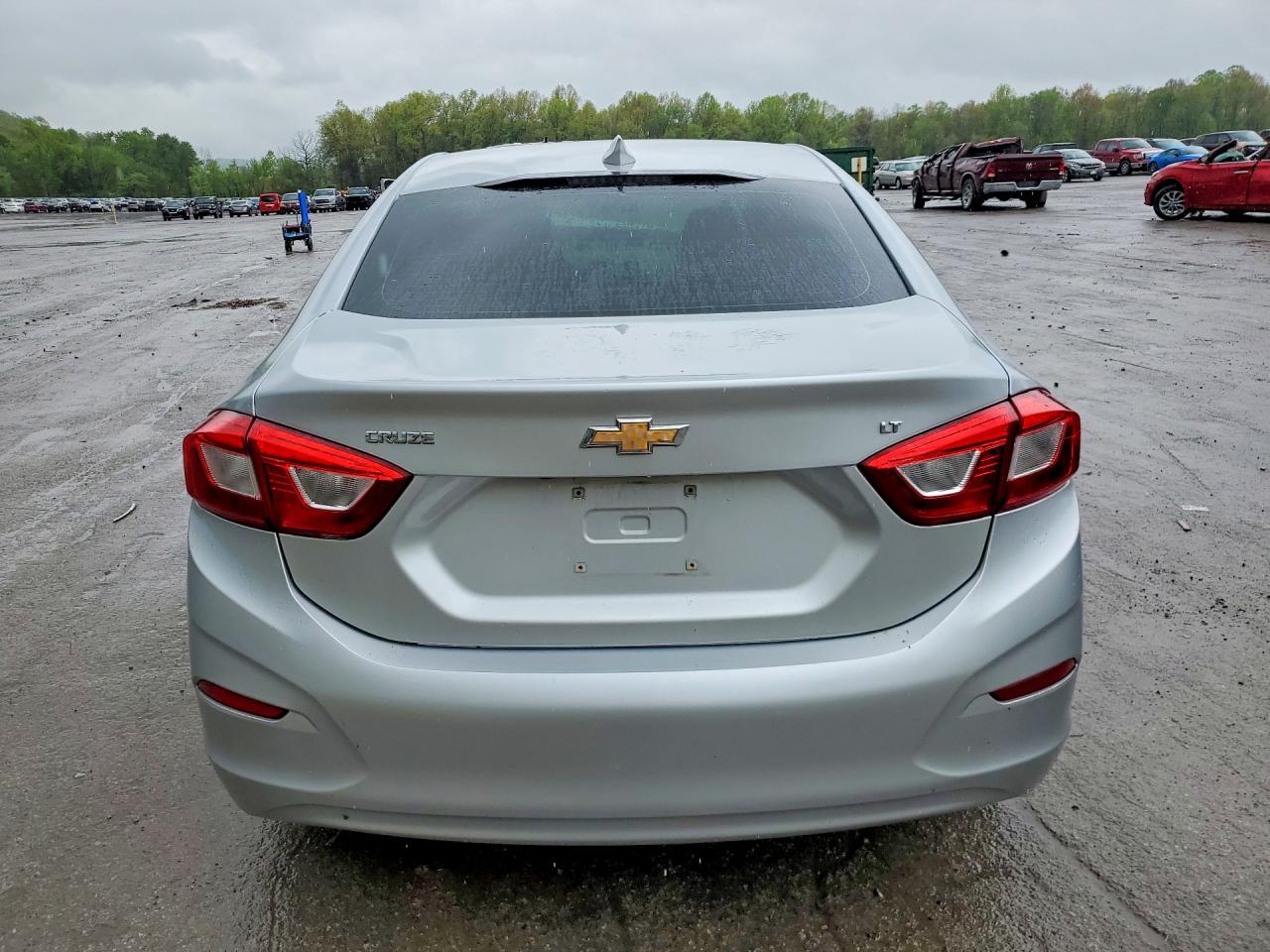 2017 CHEVROLET CRUZE