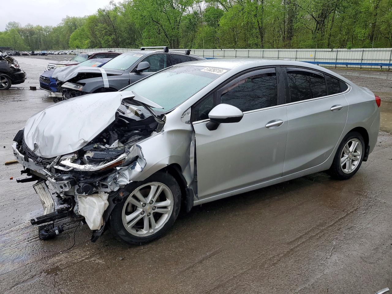 2017 CHEVROLET CRUZE
