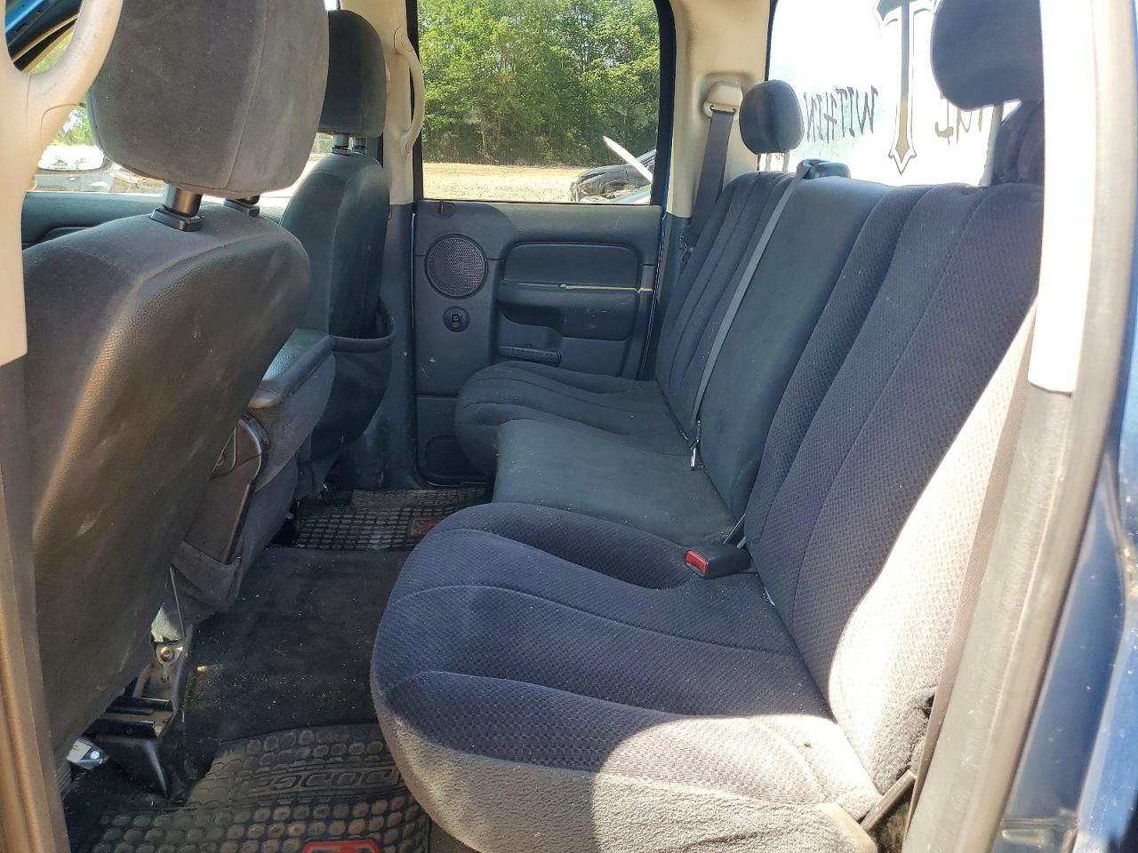 2004 DODGE RAM 1500