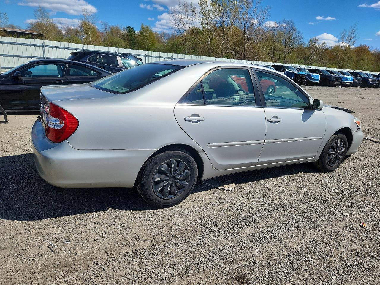 2004 TOYOTA CAMRY