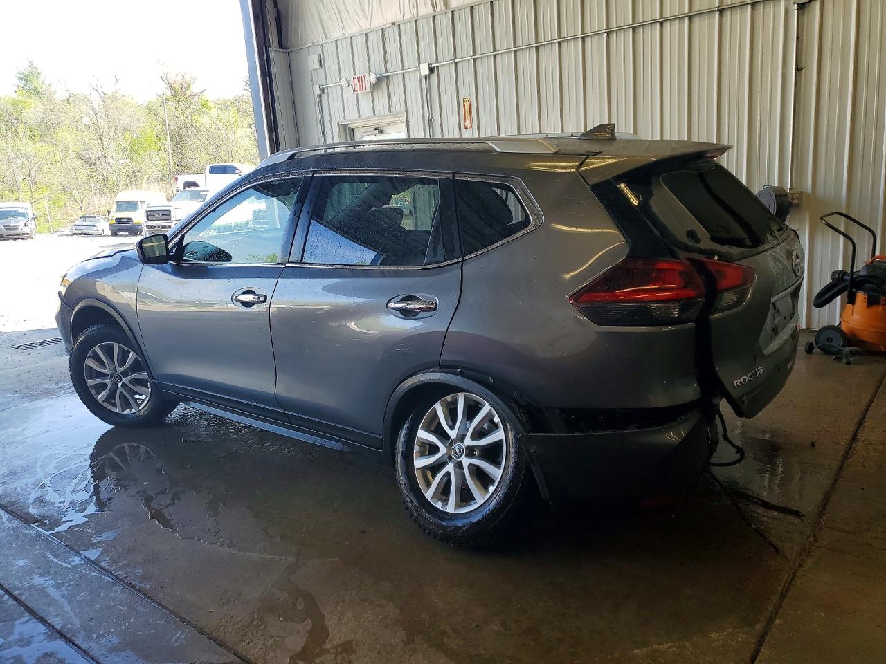 2019 NISSAN ROGUE