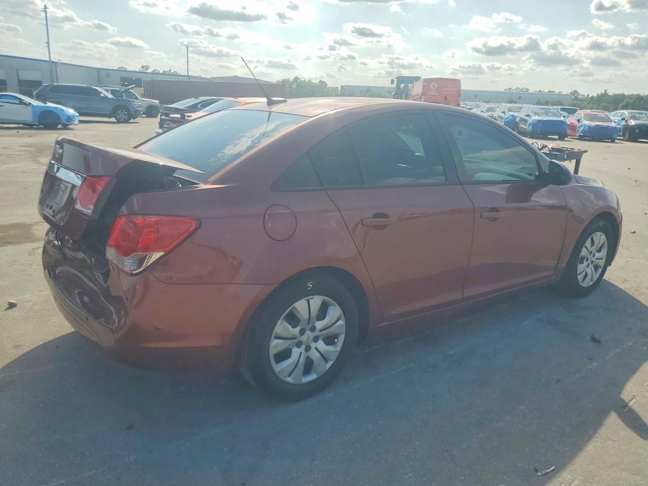 2013 CHEVROLET CRUZE