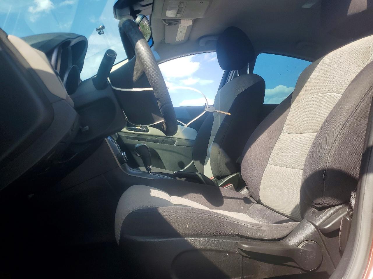 2013 CHEVROLET CRUZE