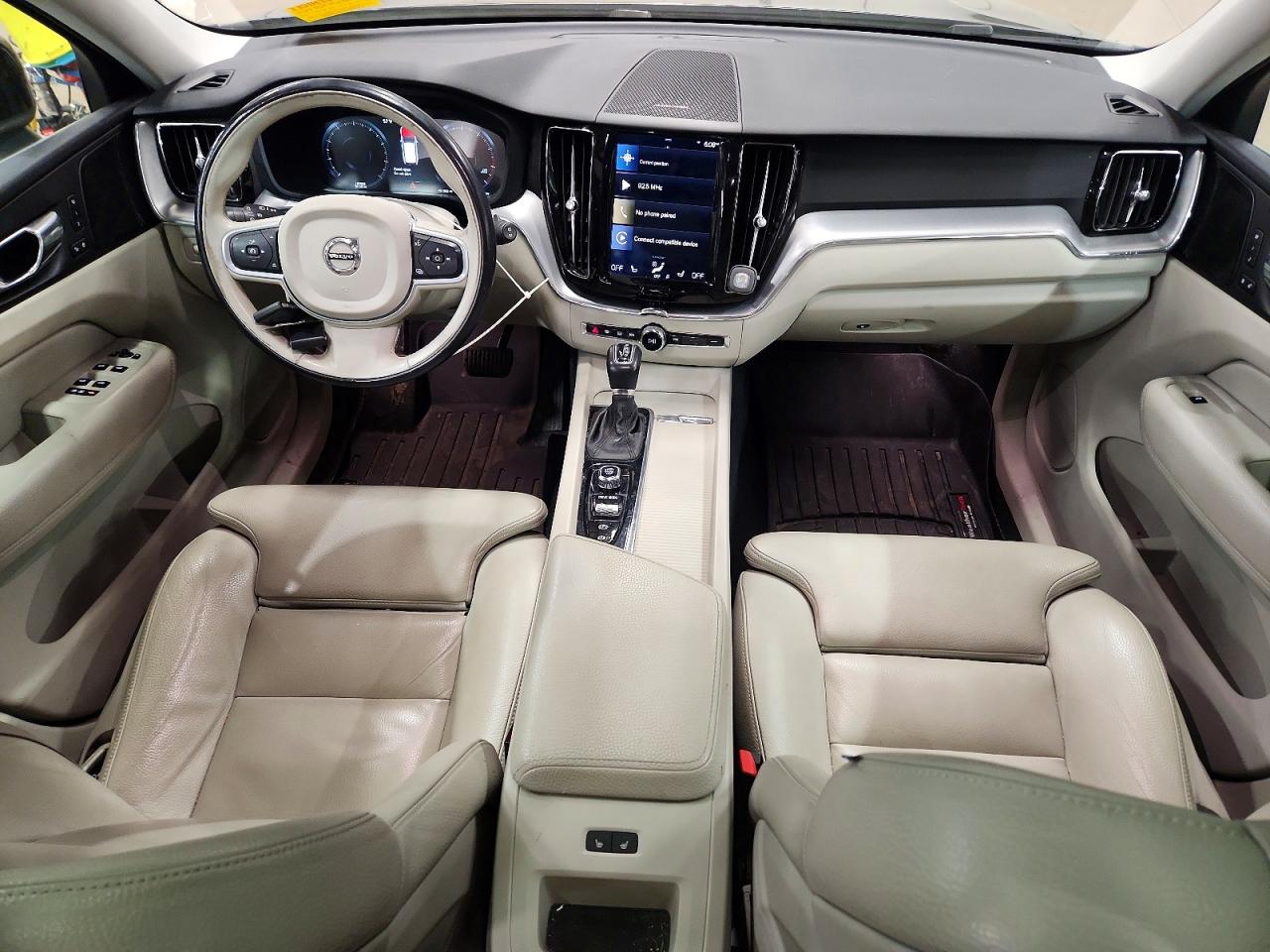 2019 VOLVO XC60