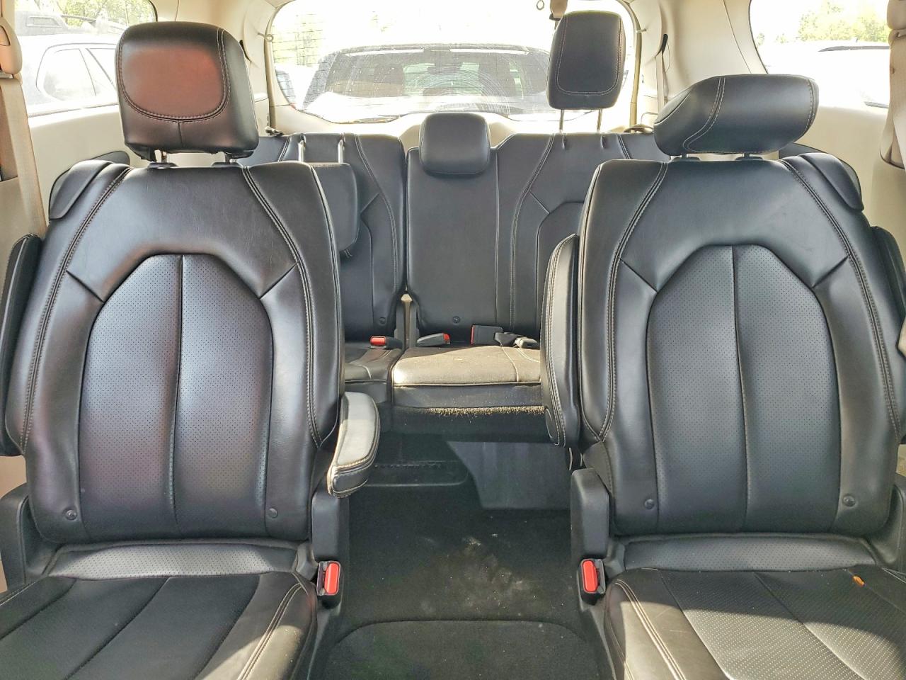 2021 CHRYSLER MINIVAN